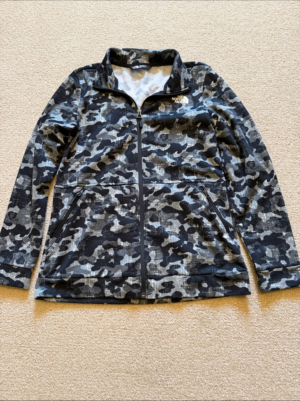 THE NORTH FACE FULL ZIP CAMO LIGHTWEIGHT JACKET SIZE M